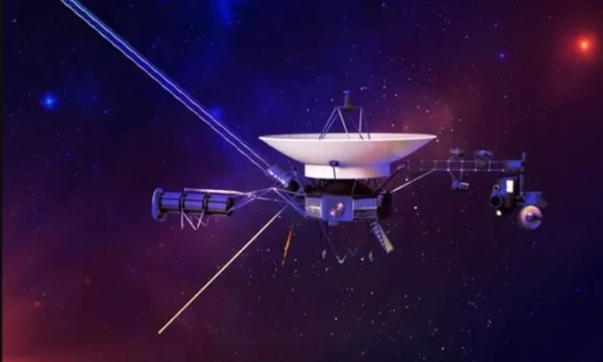 tau-voyager-1 Tàu Voyager 1 đang hoạt động trong không gian liên sao.