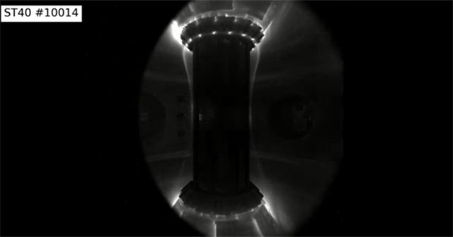 Khám Phá Tương Lai Năng Lượng: Lò Phản Ứng Nhiệt Hạch Tokamak Hình Thành Plasma
