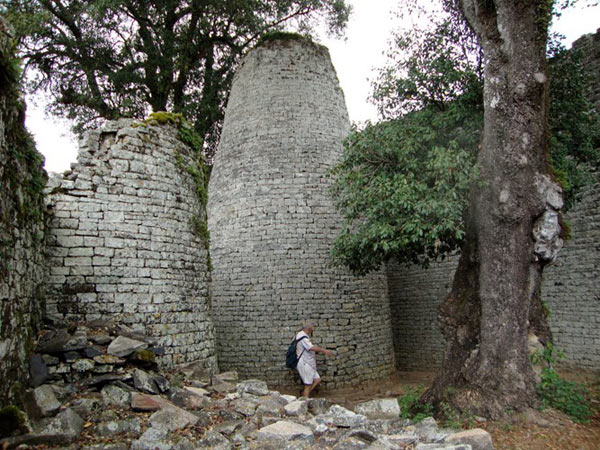 Khám phá tháp đá Đại Zimbabwe