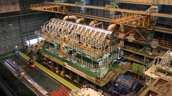 Động cơ thải khí qua các van thải được vận hành bởi hệ thống điện tử