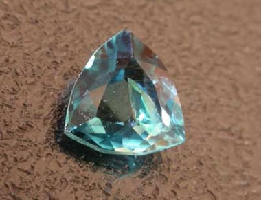 Grandidierite – 50.000 USD/0,5 Cara Đá quý Grandidierite