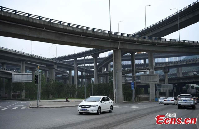 Toàn cảnh nút giao cầu vượt Huangjuewan khi nhìn từ trên cao