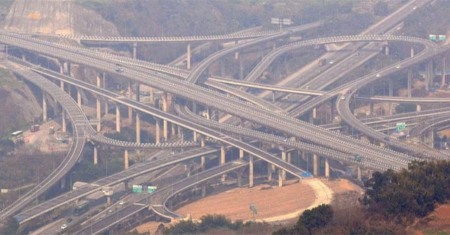 Bước vào mê cung trên cao: giải mã cầu vượt Huangjuewan ở Trùng Khánh