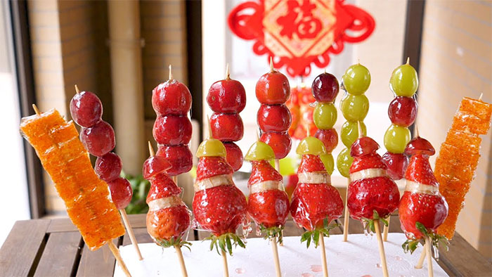 Những xiên kẹo hồ lô tươi ngon